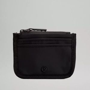 NIB Lululemon card case